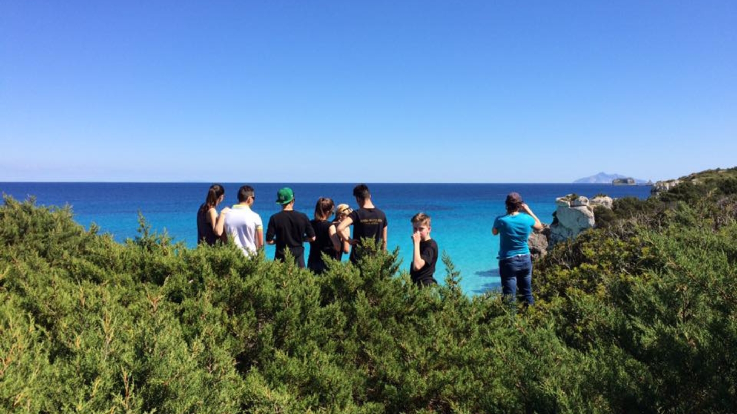 Trekking ragazzi mare Pianosa